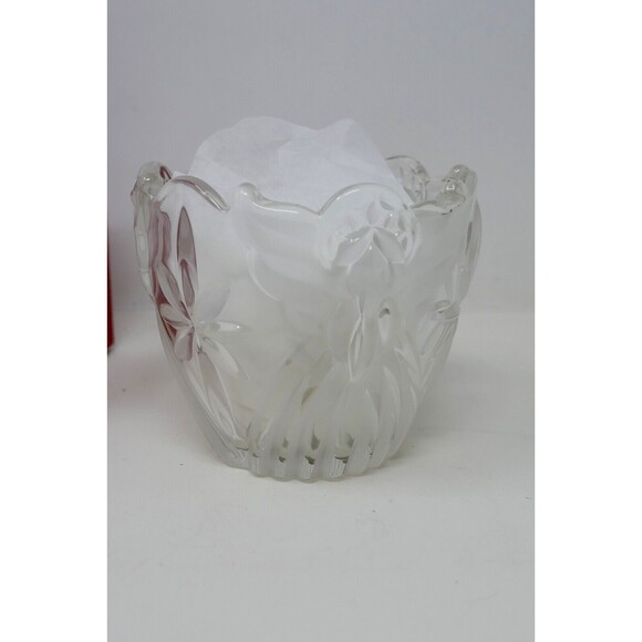 Gorham Holiday Traditions Angels of Peace Angel Votive Candleholder - Picture 2 of 10